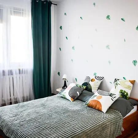 Przytulne Mieszkanie Z Widokiem W Bielsku Bialej Lägenhet *